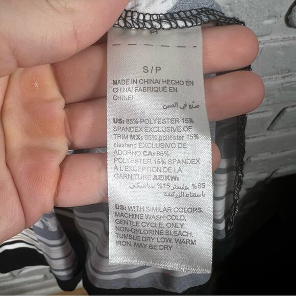 Soma Floral Mock Wrap Dress Size Small - Picture 5 of 9